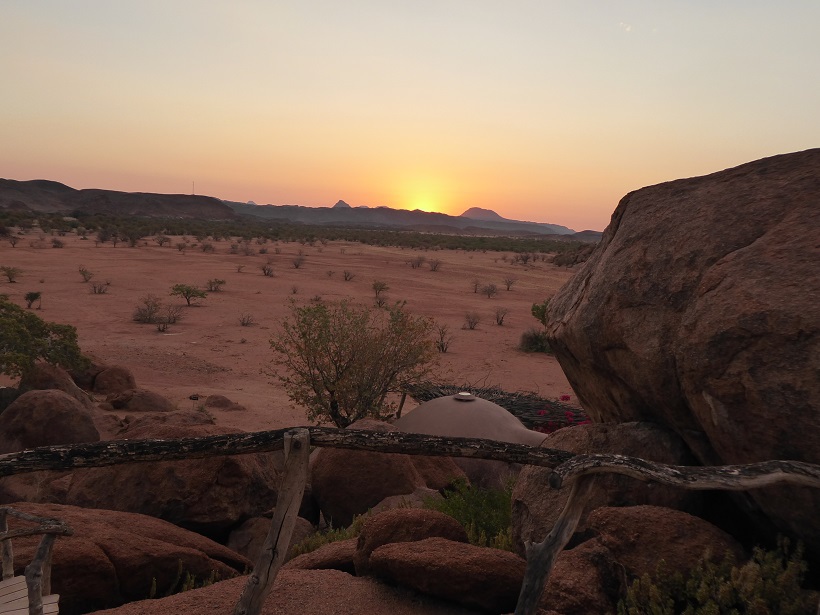 Namib_Wüste, Lodge, Sonnenuntergang